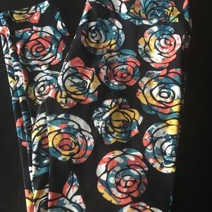 LuLaRoe TC Leggings